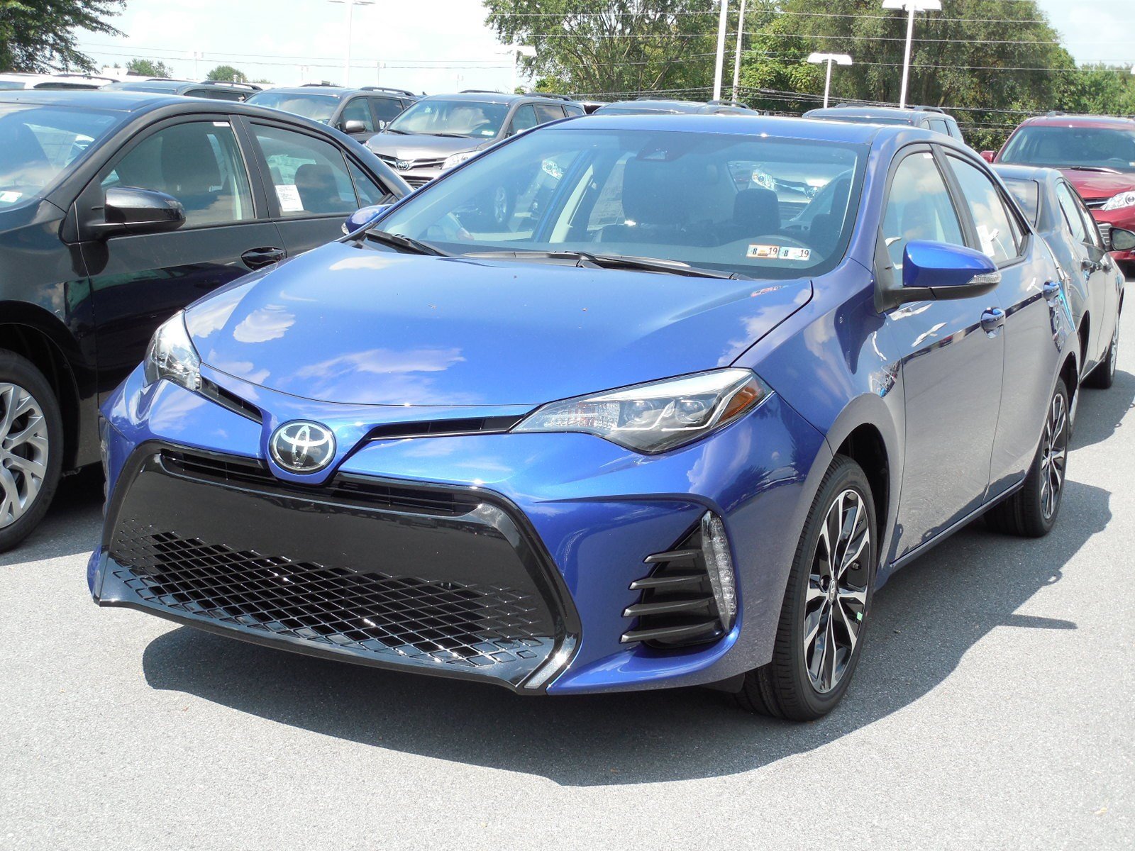 New 2019 Toyota Corolla XSE 4dr Car in East Petersburg