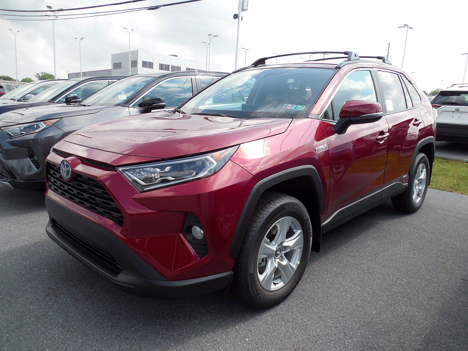 New 2020 Toyota RAV4 Hybrid XLE Sport Utility in East Petersburg #15292 ...