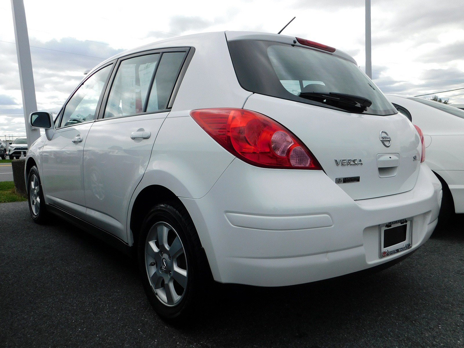 Nissan versa 2009