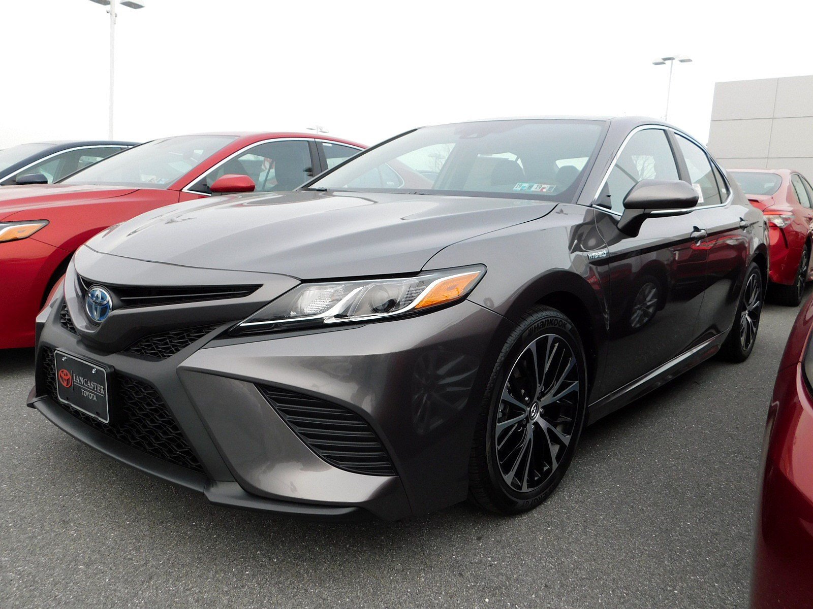 New 2019 Toyota Camry Hybrid SE 4dr Car in East Petersburg #11953 ...