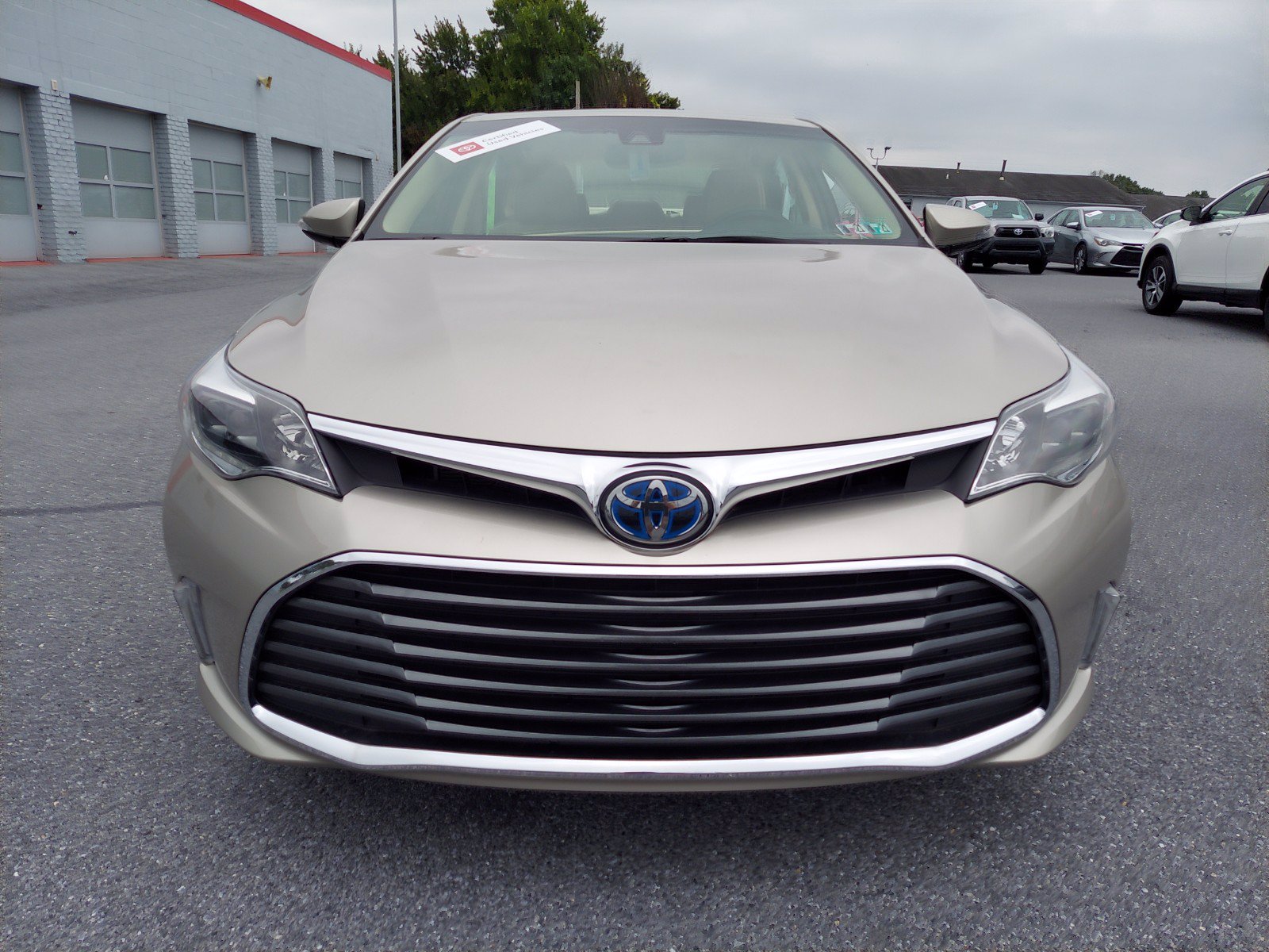 Certified Pre-Owned 2018 Toyota Avalon Hybrid Limited 4dr Car in East ...