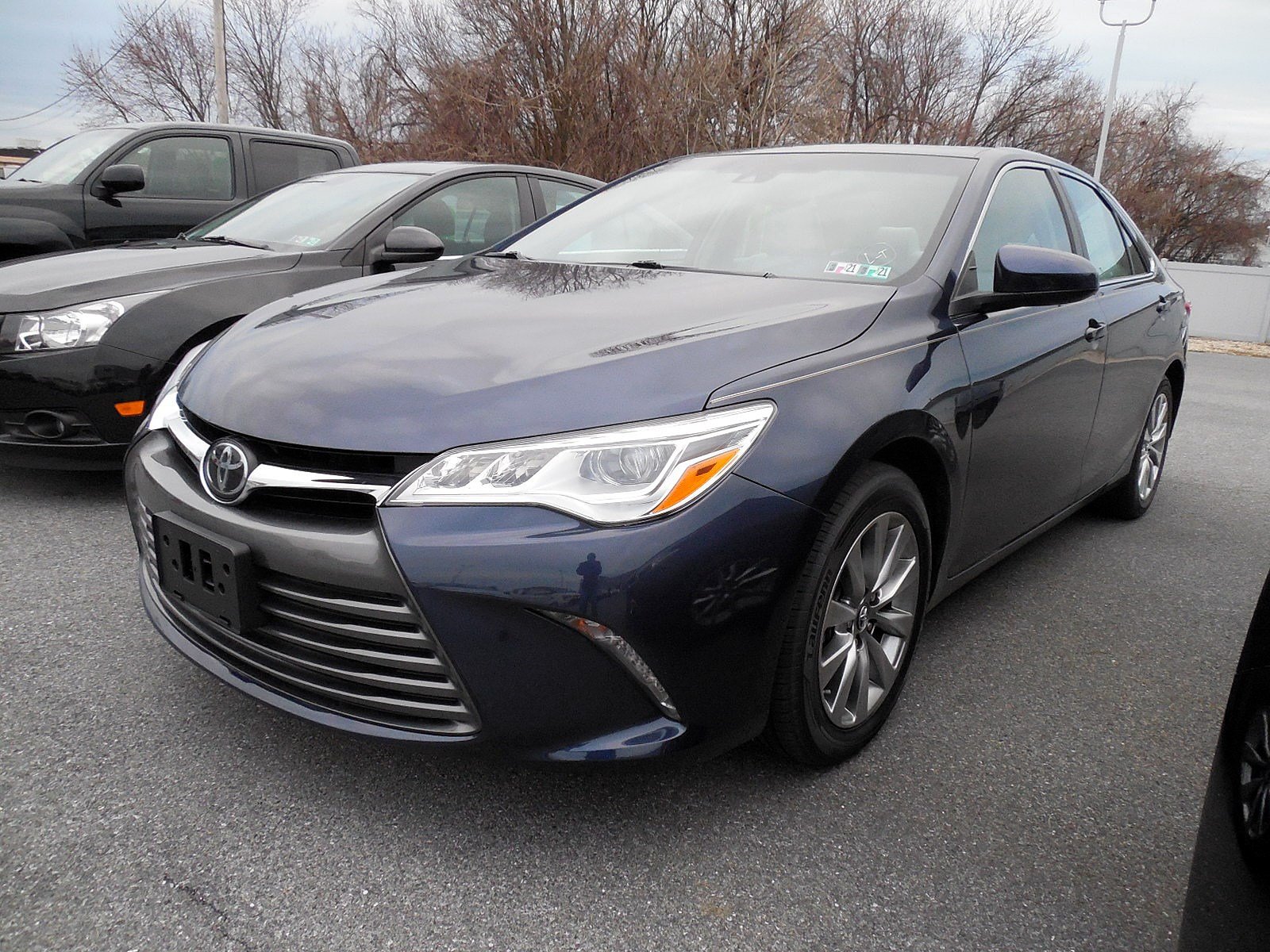 Pre Owned 2017 Toyota Camry Xle V6 4dr Car In East Petersburg L0098