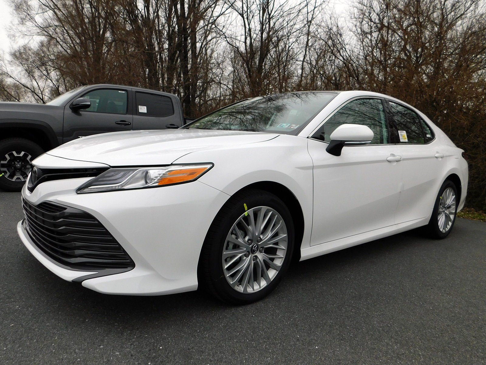New 2019 Toyota Camry XLE V6 4dr Car in East Petersburg 12036