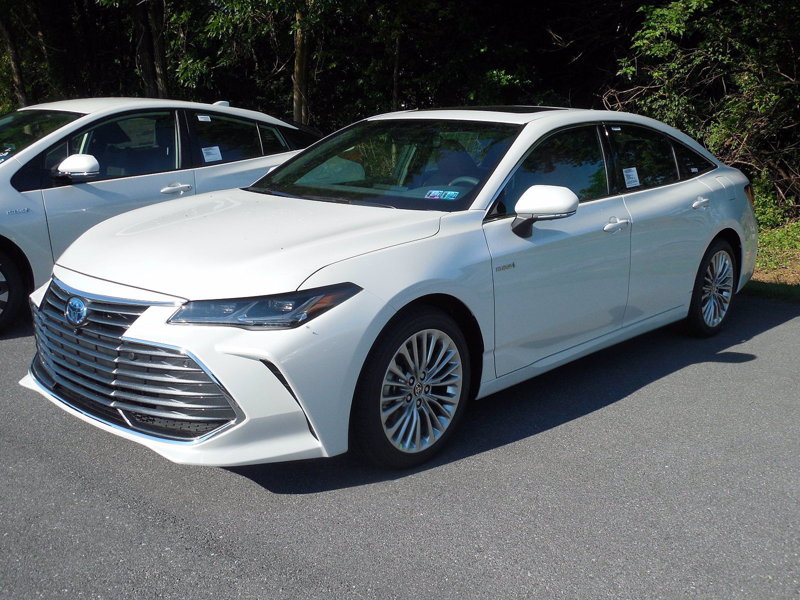 New 2020 Toyota Avalon Hybrid Limited 4dr Car in East Petersburg #15091 ...