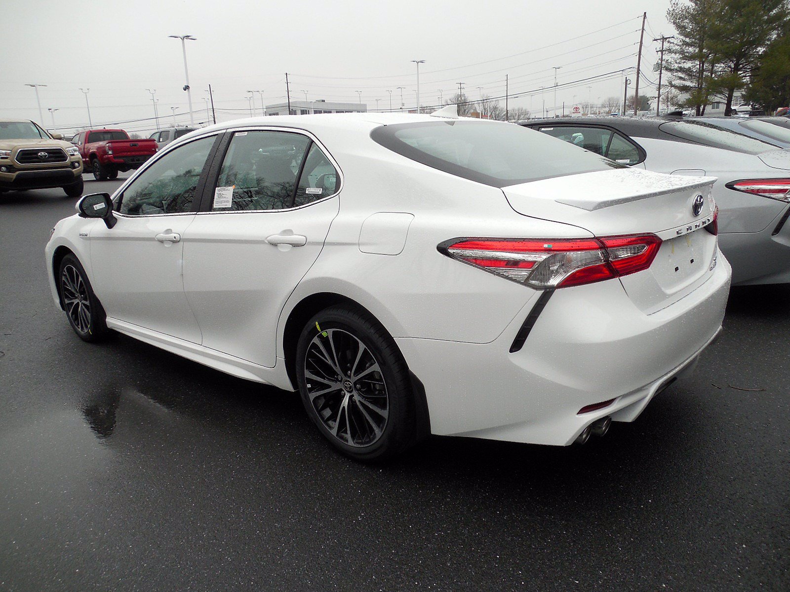 New 2020 Toyota Camry Hybrid SE 4dr Car in East Petersburg #14849 ...