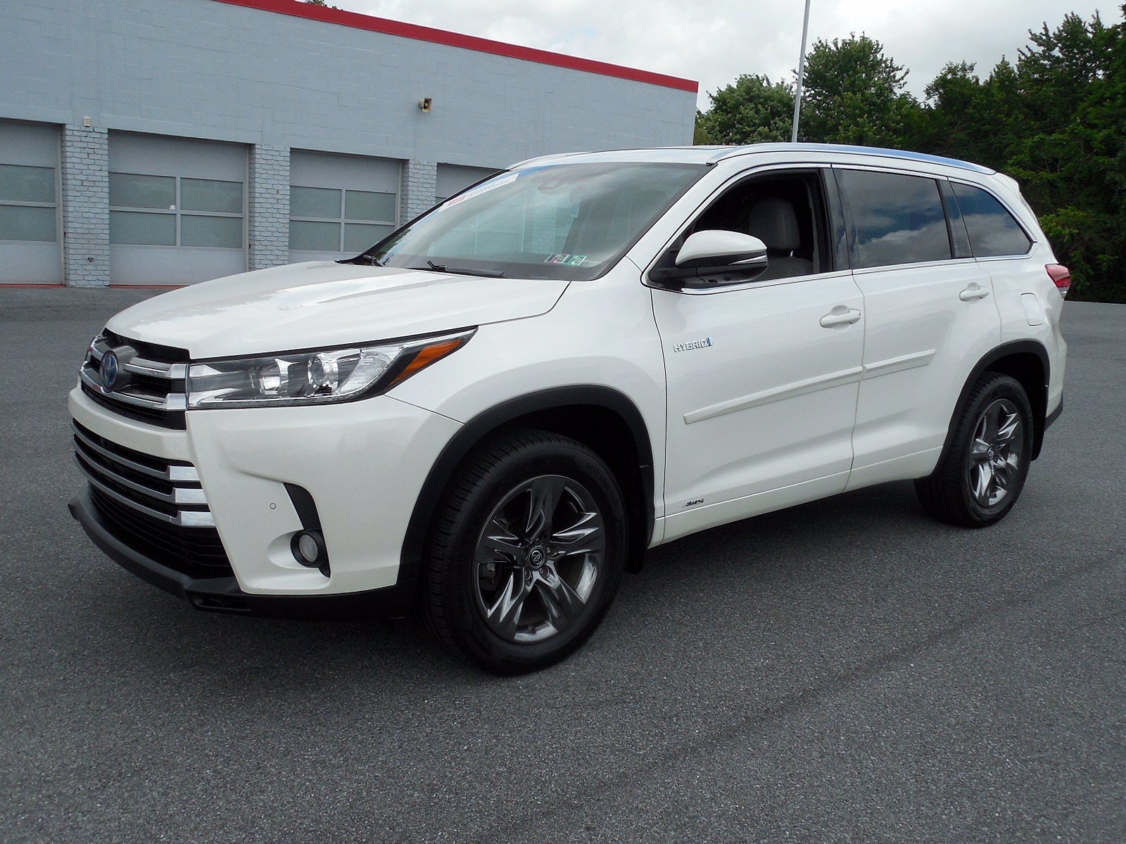 Certified Pre-Owned 2017 Toyota Highlander Hybrid Limited Sport Utility ...