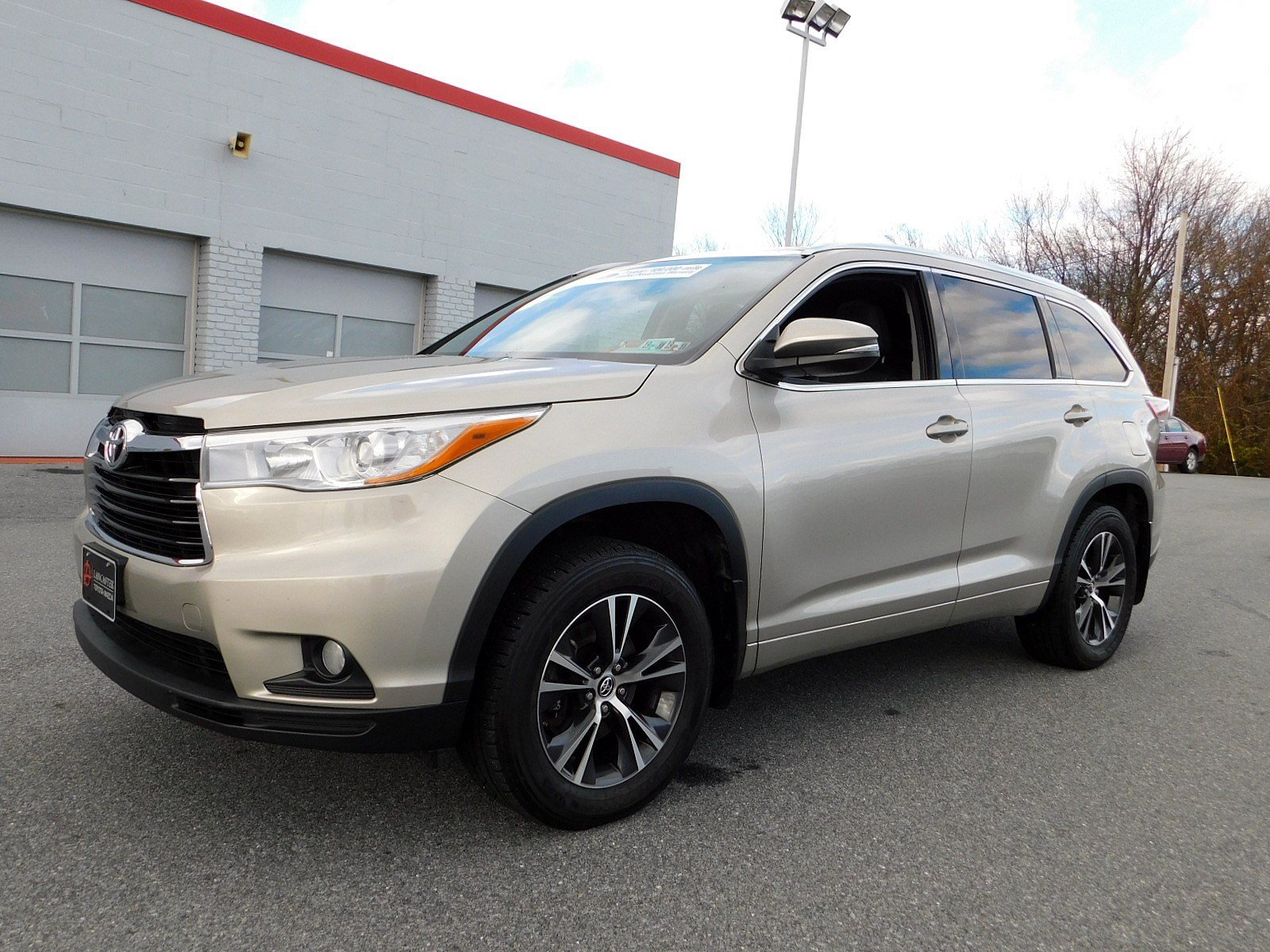 Certified Pre-Owned 2016 Toyota Highlander XLE Sport Utility in East ...