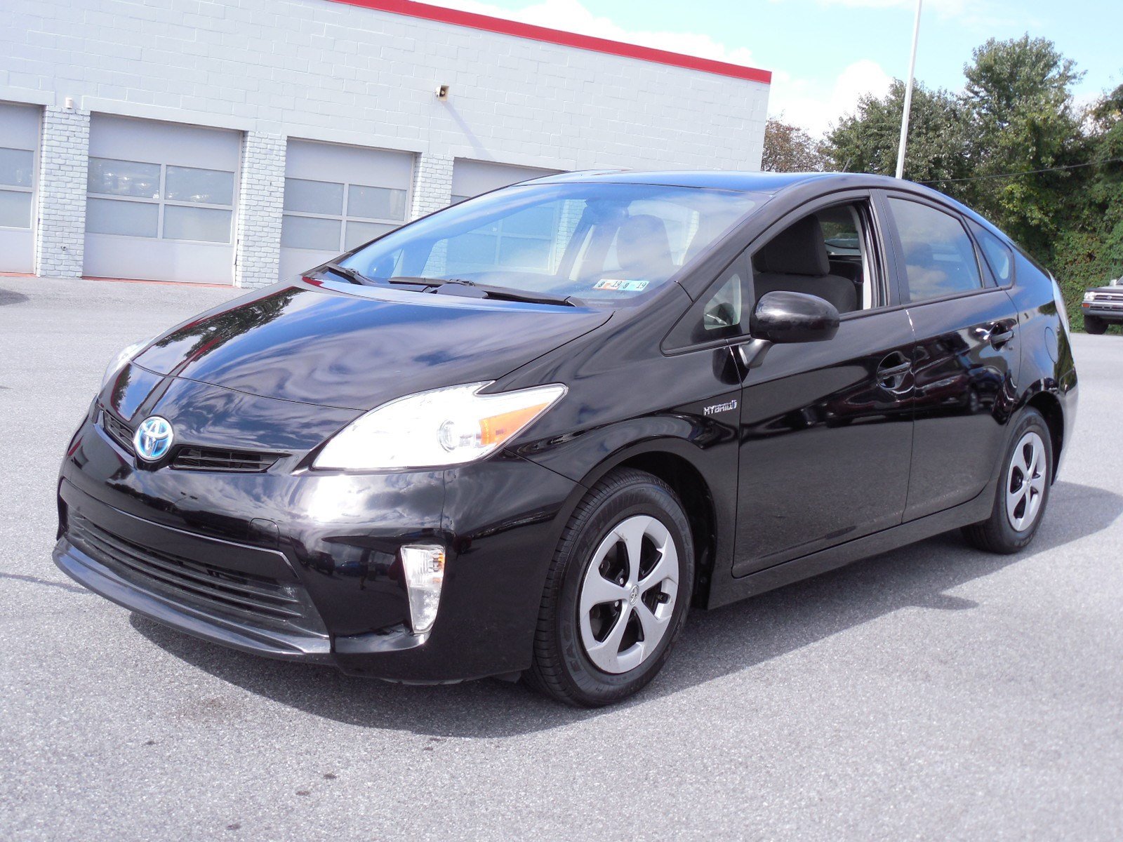 PreOwned 2015 Toyota Prius Three Hatchback in East