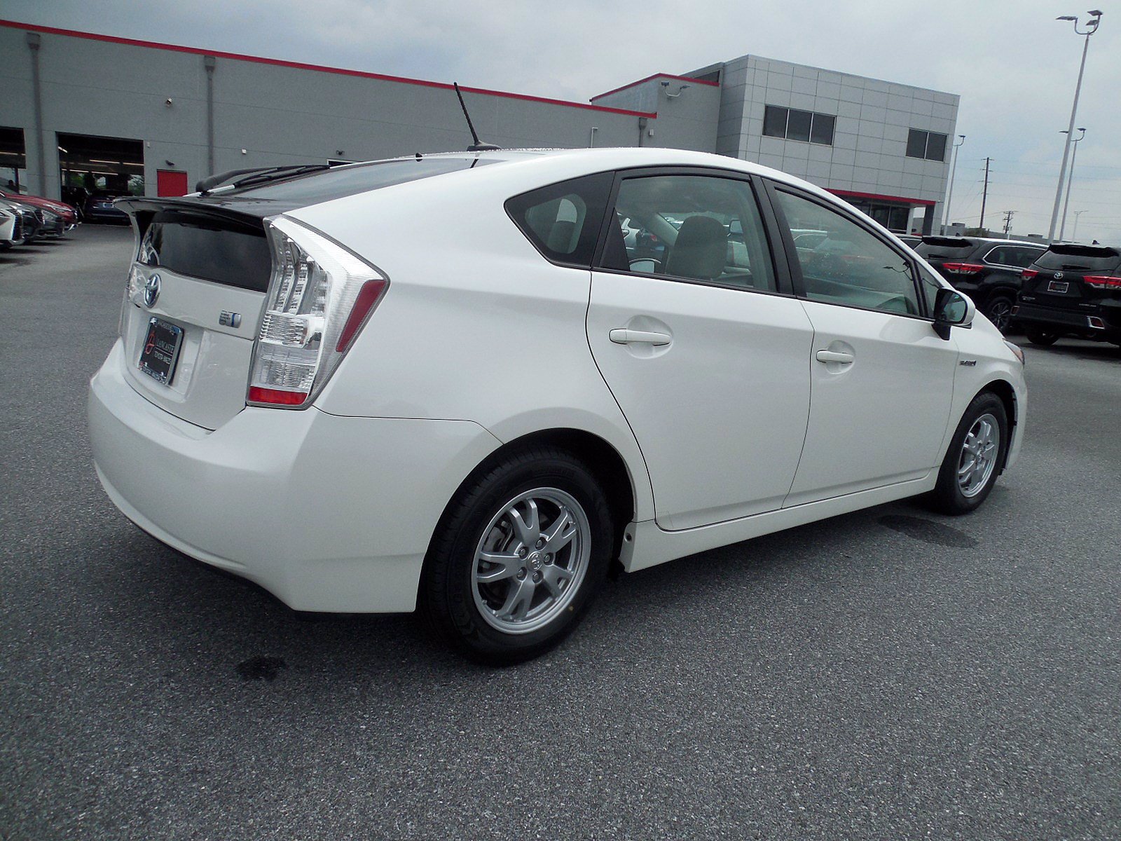 Toyota prius iv