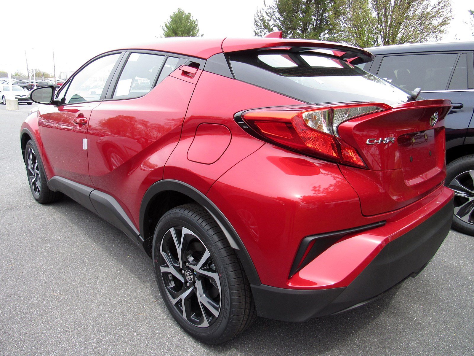 New 2020 Toyota CHR XLE Sport Utility in East Petersburg